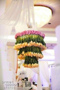 tulip-floral-adorned-chandeliers